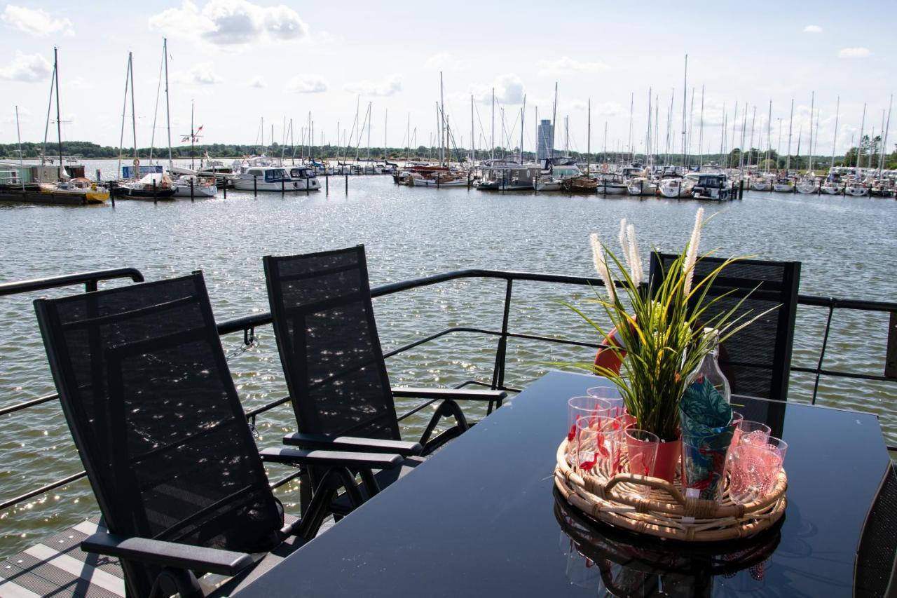 Island-Dreams Hausboot Cecilie Appartement Schleswig Buitenkant foto